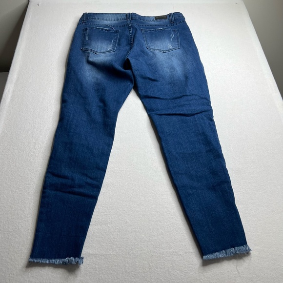 Lucky + Blessed Western Sarape Print Raw Hem Patched Jeans Size 14 - Picture 14 of 14